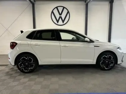 Photo 2 Volkswagen Polo  1.0 TSI 95ch R-Line Edition