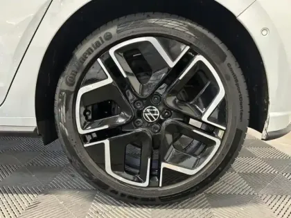 Photo 8 Volkswagen Polo  1.0 TSI 95ch R-Line Edition