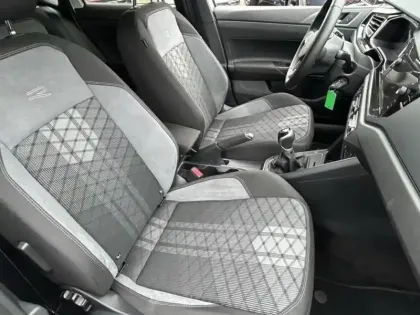 Photo 10 Volkswagen Polo  1.0 TSI 95ch R-Line Edition