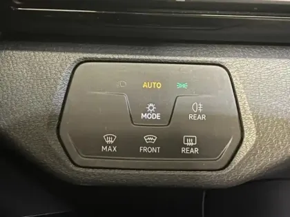 Photo 27 Volkswagen Id.4  174ch Pro 77 kWh Business