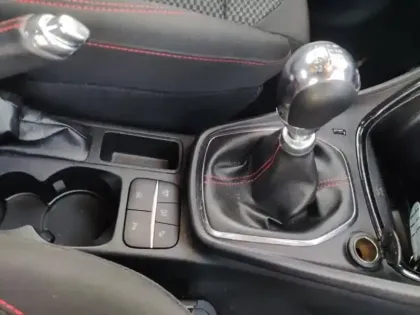 Photo 9 Ford Puma  1.0 Flexifuel 125ch S&S mHEV ST-Line