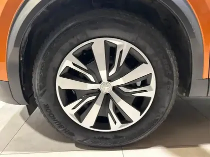 Photo 9 Peugeot 2008  1.2 PureTech 100ch S&S Active 5cv