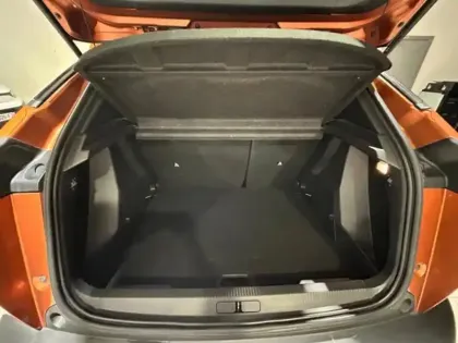 Photo 5 Peugeot 2008  1.2 PureTech 100ch S&S Active 5cv