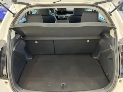 Photo 10 Toyota Yaris  120 VVT-i Dynamic Business 5p MY22