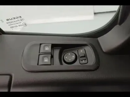 Photo 14 Renault Zoé Zoe Life charge normale R90 MY19