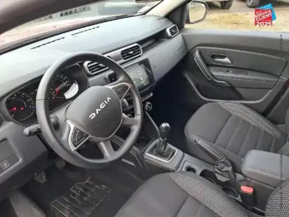 Photo 14 Dacia Duster  1.3 TCe 130ch FAP  Journey 4x2 GPS Camera