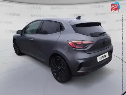 Photo 7 Renault Clio  1.6 E-Tech 145ch full hybrid esprit Alpine - 24 GPS Camera