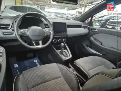 Photo 14 Renault Clio  1.6 E-Tech 145ch full hybrid Techno - 24