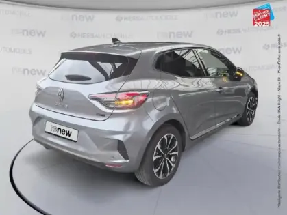 Photo 20 Renault Clio  1.6 E-Tech 145ch full hybrid Techno - 24