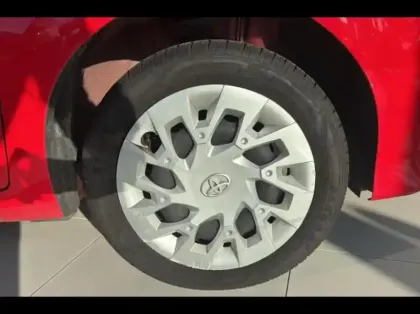 Photo 13 Toyota Aygo  1.0 VVT-i 72ch x-play x-app 5p MC18