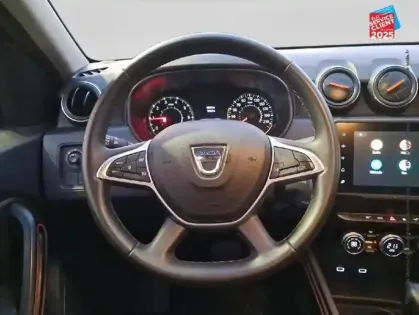 Photo 11 Dacia Duster  1.3 TCe 150ch FAP Extreme 4x2 EDC Camera Attelage