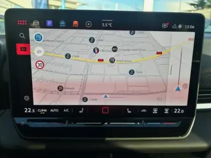 Photo 8 Volkswagen T-roc  1.5 eTSI 150ch R-Line DSG7