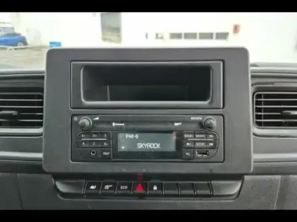 Photo 20 Renault Master  PlanCb F3500 L3H1 2.3 Blue dCi 145ch Confort EuroVI