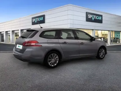 Photo 28 Peugeot 308  SW PureTech 130ch S&S BVM6