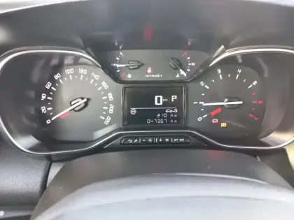 Photo 15 Citroën C3 Aircross  PureTech 110 S&S EAT6