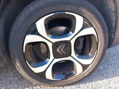 Photo 8 Citroën C3 Aircross  PureTech 110 S&S EAT6