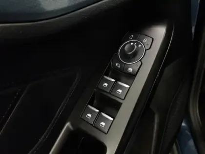 Photo 19 Ford Focus  SW 1.0 Flexifuel 125 S&S mHEV