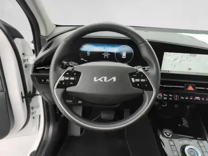 Photo 10 Kia Niro  EV Electrique 204 ch