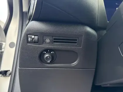 Photo 14 DS DS 3 DS3 Crossback PureTech 130 EAT8