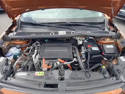 Photo 6 Peugeot 2008  Electrique 136 ch