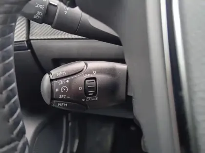 Photo 20 Peugeot 2008  Electrique 136 ch