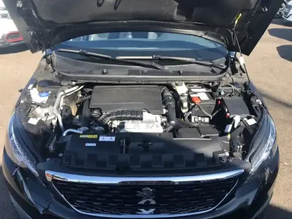 Photo 22 Peugeot 308  PureTech 130ch S&S EAT8