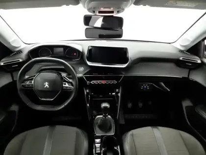 Photo 8 Peugeot 208  PureTech 100 S&S BVM6