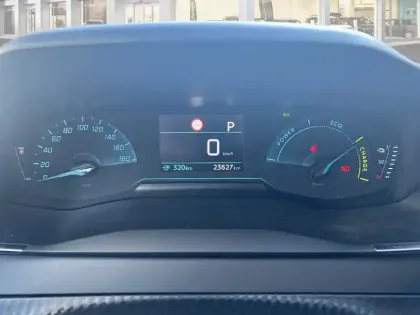 Photo 36 Peugeot 208  Electrique 50 kWh 136ch