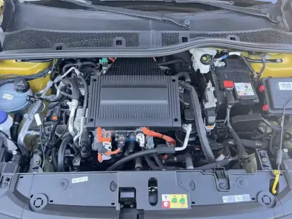 Photo 26 Peugeot 208  Electrique 50 kWh 136ch