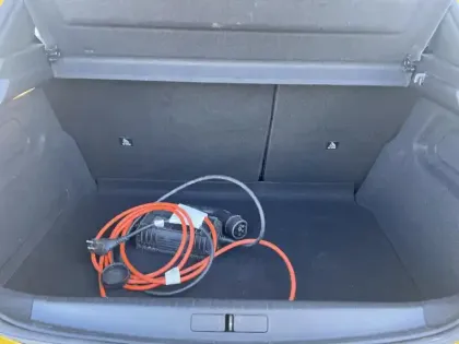 Photo 34 Peugeot 208  Electrique 50 kWh 136ch