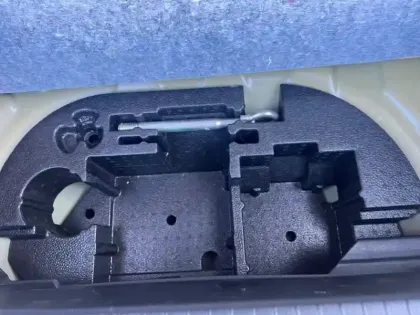 Photo 15 Peugeot 208  Electrique 50 kWh 136ch