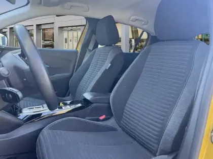 Photo 12 Peugeot 208  Electrique 50 kWh 136ch