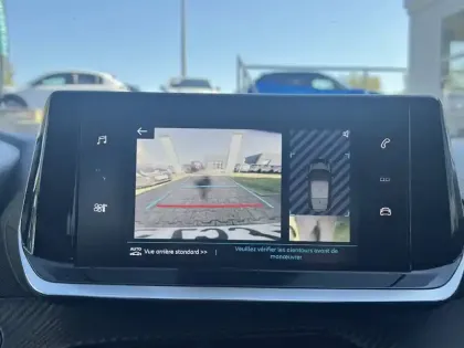 Photo 49 Peugeot 208  Electrique 50 kWh 136ch