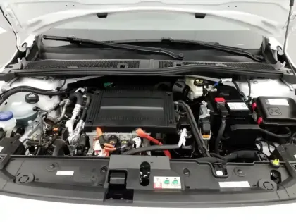 Photo 6 Opel Corsa  Electrique 136 ch & Batterie 50 kWh