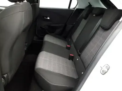 Photo 22 Opel Corsa  Electrique 136 ch & Batterie 50 kWh