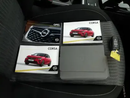 Photo 15 Opel Corsa  Electrique 136 ch & Batterie 50 kWh