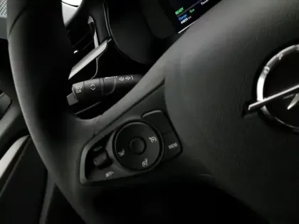 Photo 17 Opel Corsa  Electrique 136 ch & Batterie 50 kWh