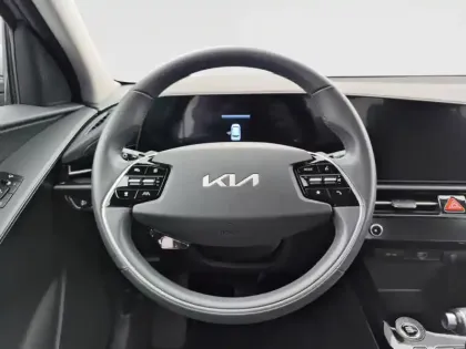Photo 10 Kia Niro  1.6 GDi 138 ch HEV DCT6