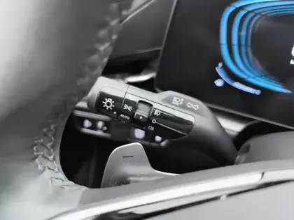 Photo 13 Kia Niro  1.6 GDi 138 ch HEV DCT6