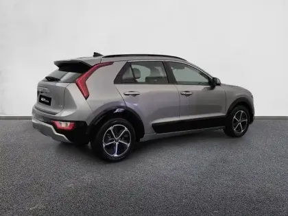 Photo 24 Kia Niro  1.6 GDi 138 ch HEV DCT6