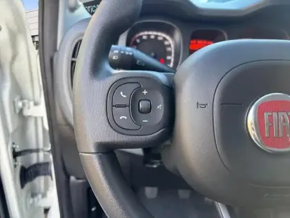 Photo 18 Fiat Panda  1.0 70 ch Hybrid BSG S/S