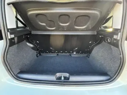 Photo 7 Fiat Panda  1.0 70 ch Hybrid BSG S/S