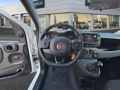 Photo 11 Fiat Panda  1.0 70 ch Hybrid BSG S/S