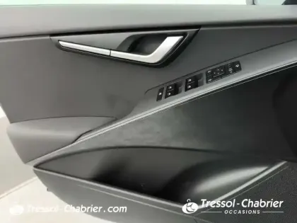 Photo 23 Kia Niro  EV Electrique 204 ch