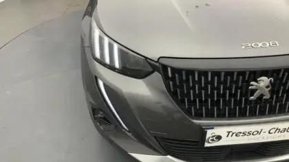 Photo 13 Peugeot 2008  PureTech 130 S&S EAT8