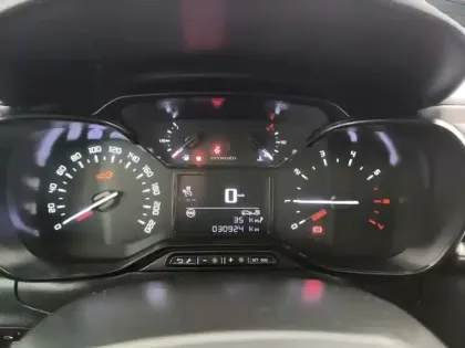 Photo 14 Citroën C3 Gén. III Ph2 Shine 5