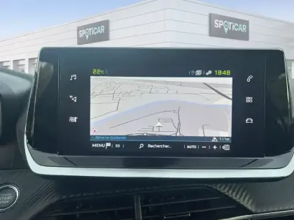 Photo 7 Peugeot 208  Electrique 50 kWh 136ch