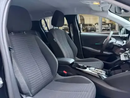 Photo 13 Peugeot 208 Gén. II Ph1 NG Style 5