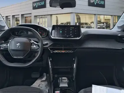 Photo 9 Peugeot 208 Gén. II Ph1 NG Style 5