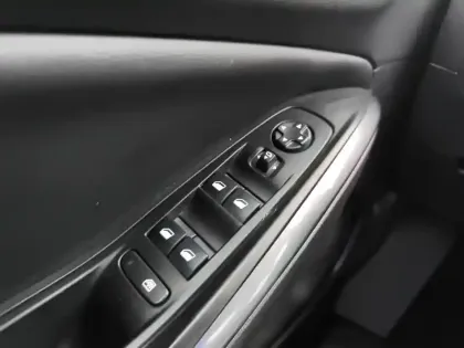 Photo 15 Opel Grandland X  Hybrid4 300 ch AWD BVA8